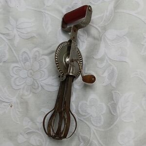 Vintage Red Handle Egg Beater